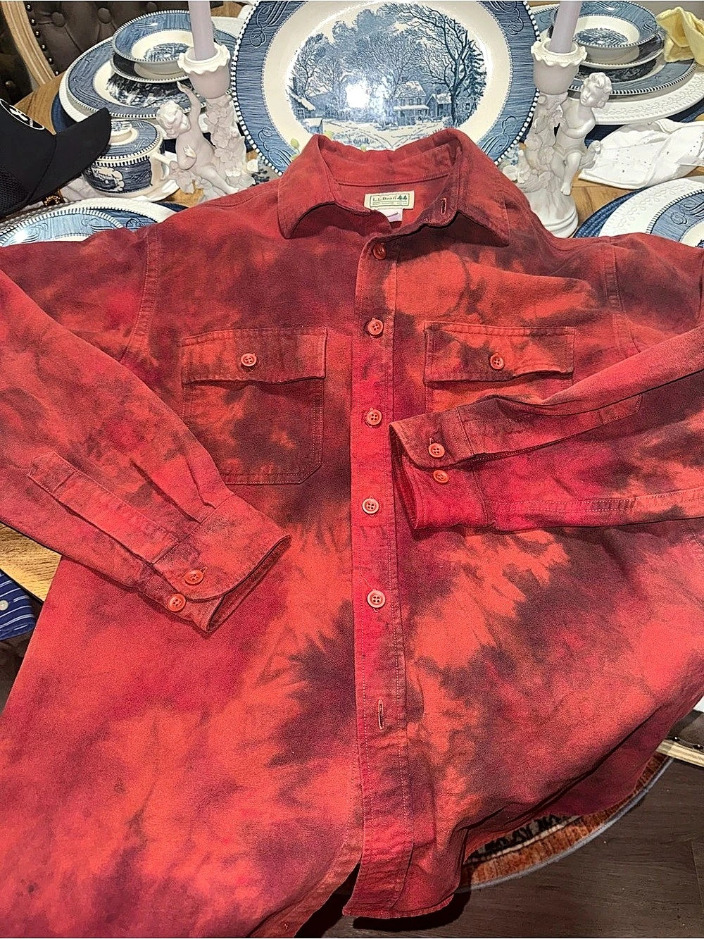 L.L.Bean Tie-Dye Graphic Size Medium